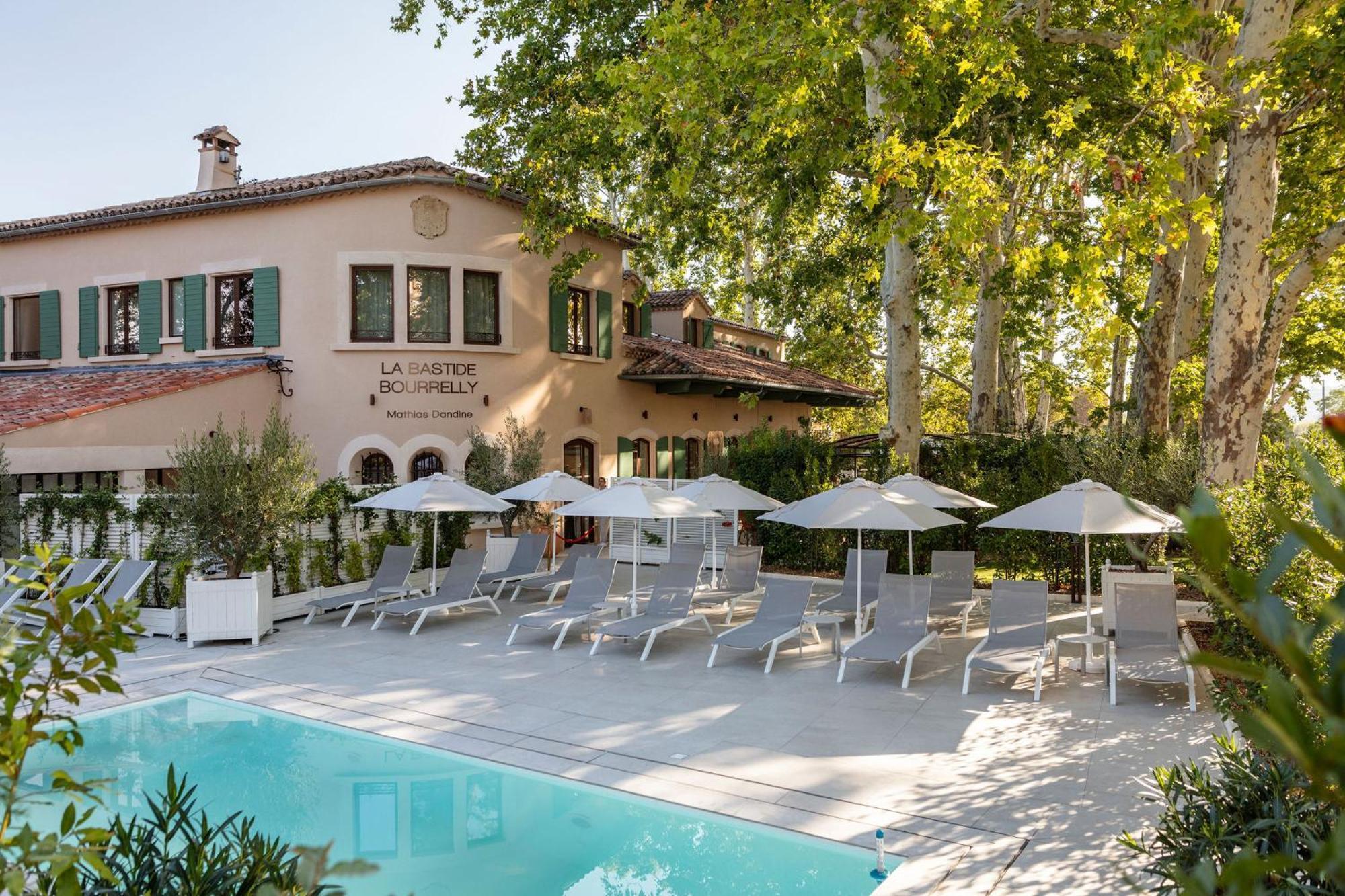 Hotel Et Restaurant La Bastide Bourrelly - Mathias Dandine Cabries Bagian luar foto