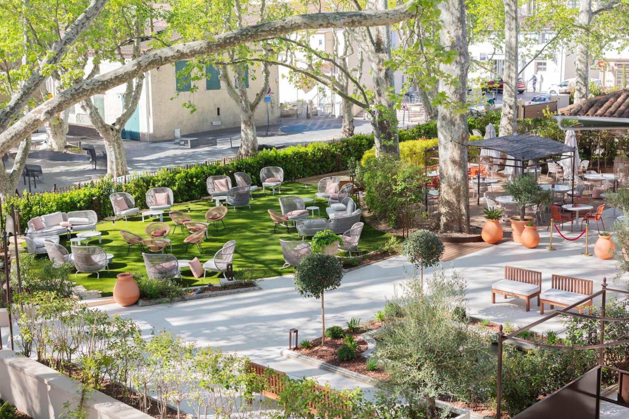 Hotel Et Restaurant La Bastide Bourrelly - Mathias Dandine Cabries Bagian luar foto